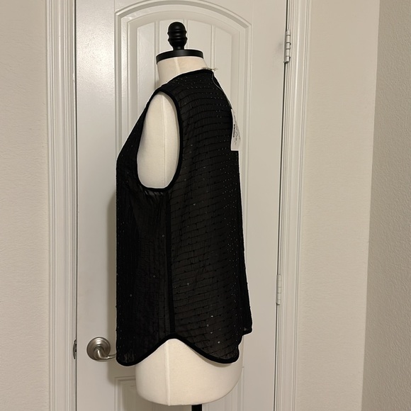 Sleeveless Black Sequin Too - Picture 5 of 8